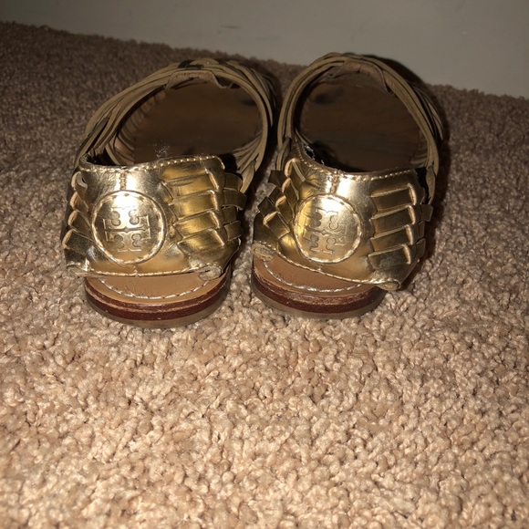Tory Burch Anya metallic leather woven sandals - Picture 3 of 8